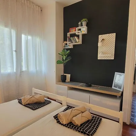 Loncar By Interhome *